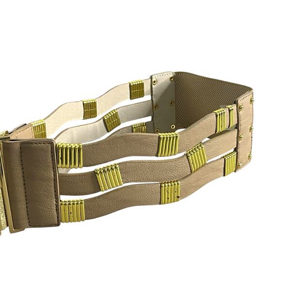 Vintage Bebe Belt Size S/P Wide Stretch Faux Leather Gold Tone Hardware Y2K - Picture 4 of 9